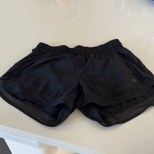 Black mesh racer run short